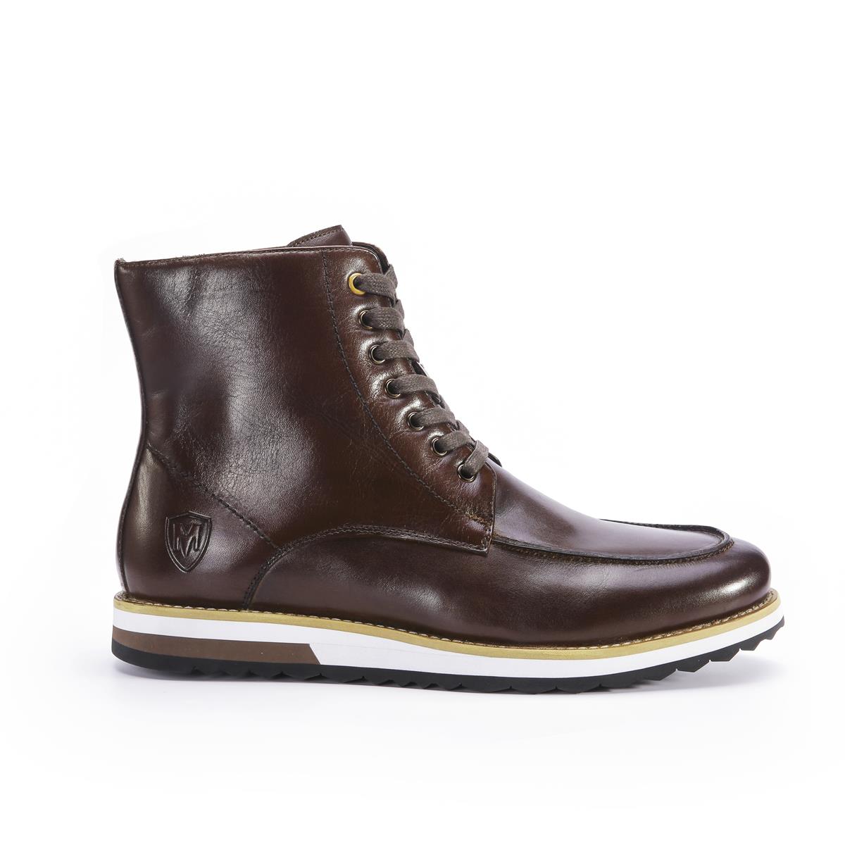 LONDON brown leather boots